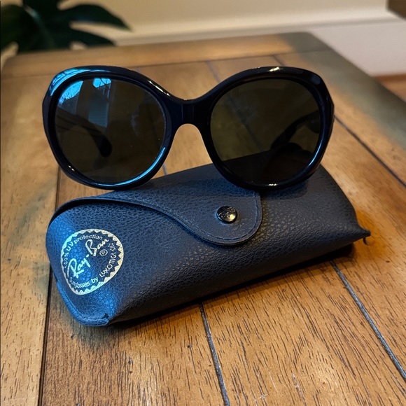 Ray-ban women’s sunglasses main image 5